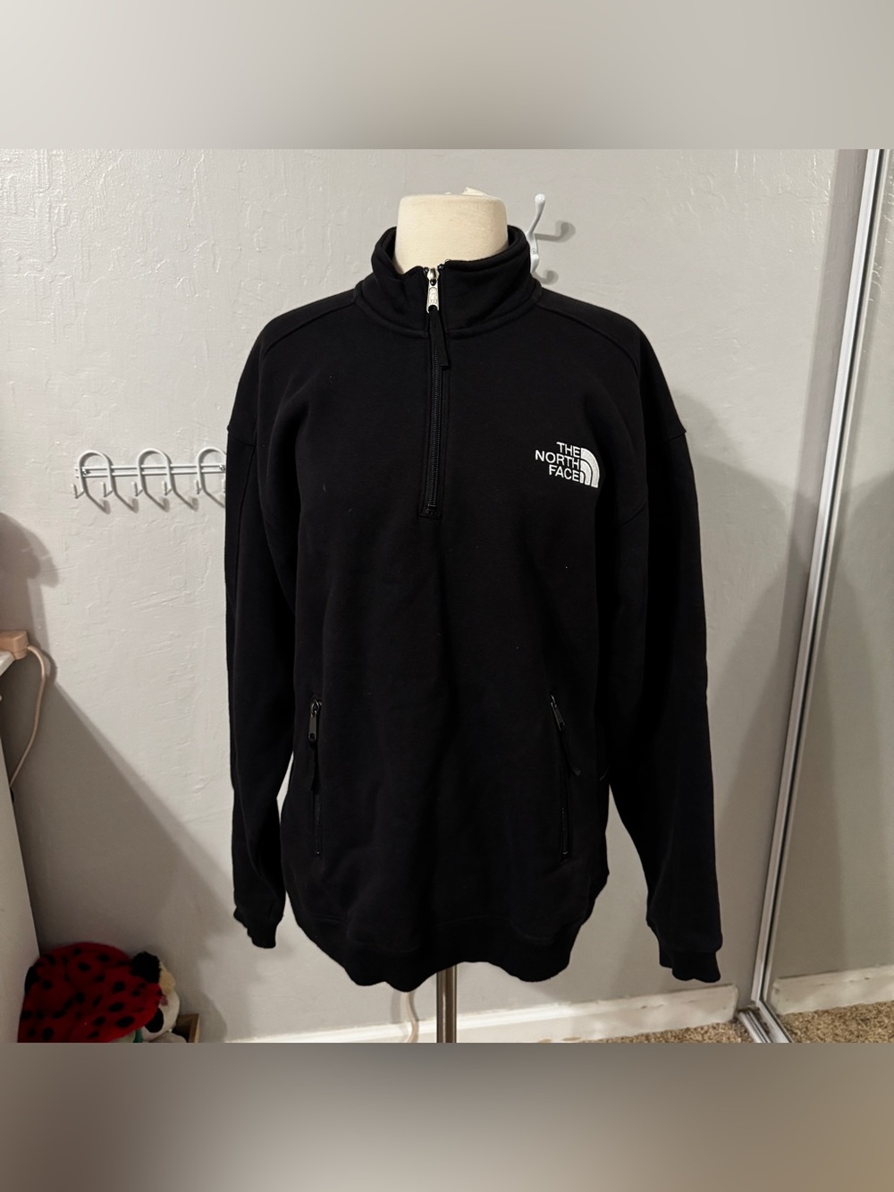 The North Face Quarter-Zip Pullover Black & White